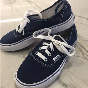 Van’s sneakers size 7 woman’s size 5.5 men’s